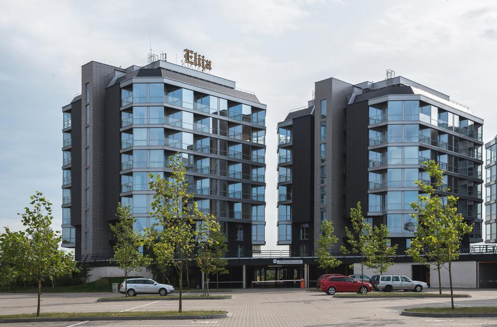 Elija Apartments Паланга Экстерьер фото